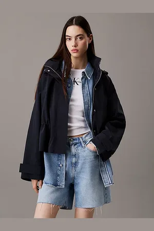 Calvin Klein Lässige Jacke aus weichem Nylon mit Kapuze