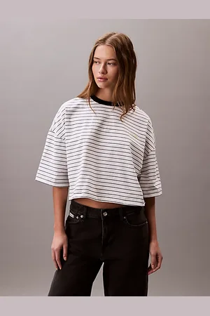 Calvin Klein Kastiges cropped T-Shirt mit Streifenmuster