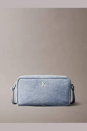 Calvin Klein Crossbody Camera Bag aus Denim