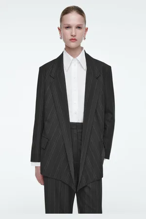 COS Drapierter Blazer Mit Nadelstreifen