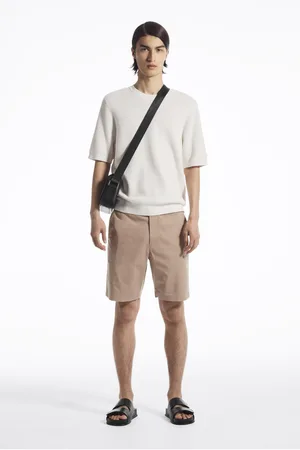COS Klassische Chino-Shorts