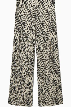 COS Hose Mit Weitem Bein Und Bügelfalten