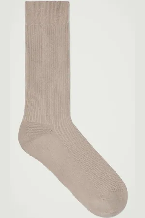 COS Gerippte Socken
