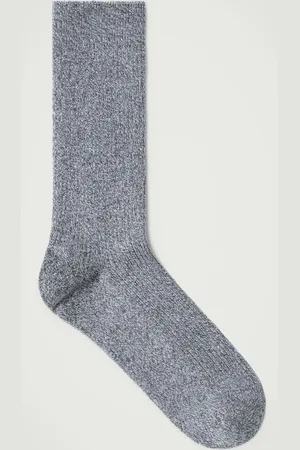 COS Gerippte Socken