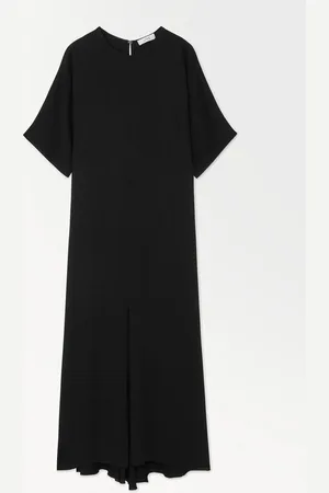 COS Das Fliessende T-Shirt-Kleid