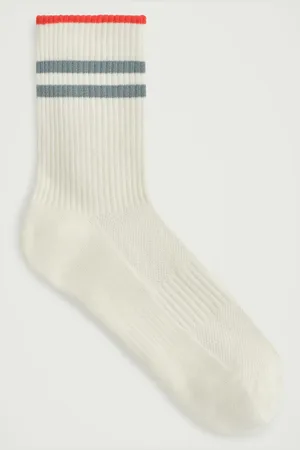 COS Sportsocken Mit Streifen