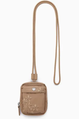 COS Kleine Tasche Mit Blumenstickerei