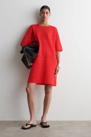 COS Plissiertes Minikleid Aus Strick