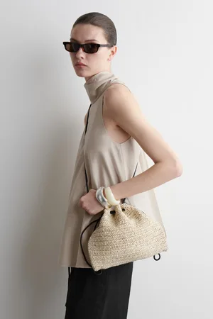 COS Kleine Cavatelli Clutch