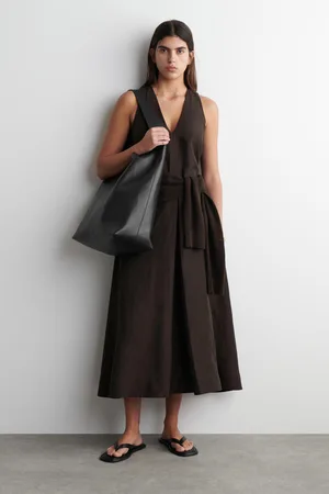 COS Serif Tote Bag