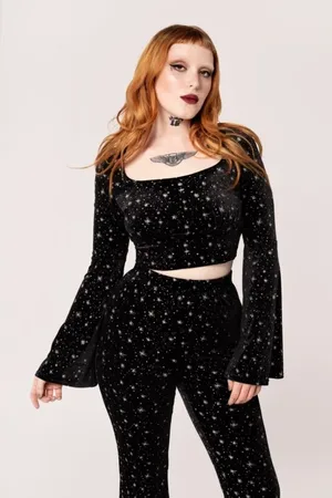Hell Bunny Vela Top Girl-Longsleeve