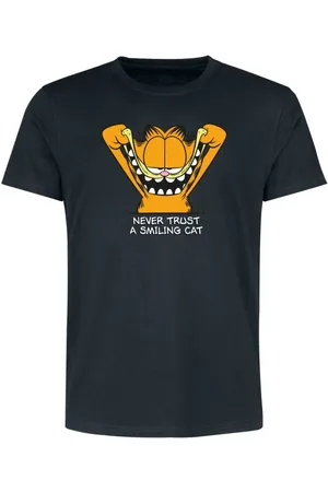 Garfield Never Trust A Smiling Cat T-Shirt
