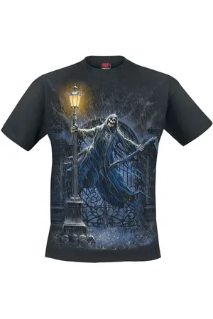 Spiral Reaping in the rain T-Shirt