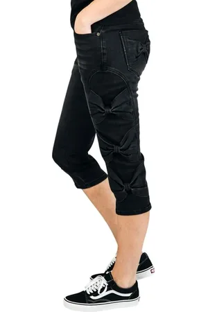 Full Volume Capri Shorts With Bow Detail Girl-Shorts