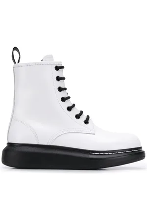 Alexander McQueen Stiefeletten mit Plateau