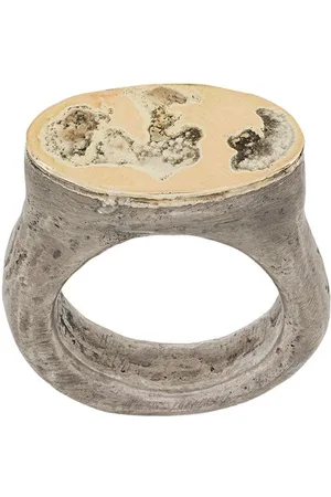 PARTS OF FOUR Roman