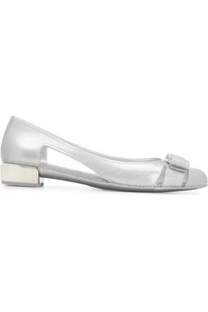 Salvatore Ferragamo Pumps mit Schleife