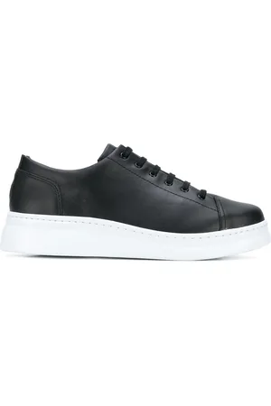 Camper Sneakers mit Schnürung