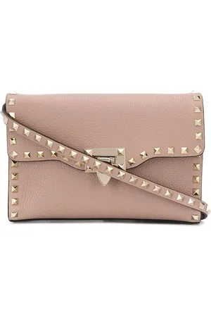 VALENTINO GARAVANI Rockstud Clutch