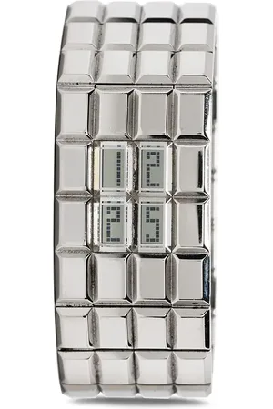 CHANEL 2003 pre-owned Chocolate 24mm