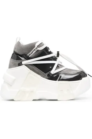 Swear Wunschanfertigung: Amazon Sneakers mit Plateau