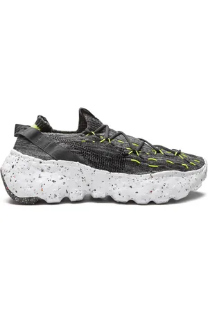 Nike Space Hippie 04 Sneakers