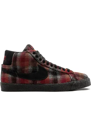 Nike Blazer SB Sneakers