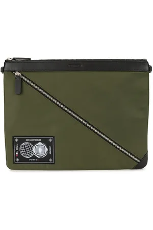 Ports V Clutch mit Reißverschlussdetail
