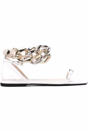 Nº21 Sandalen mit Kettendetail
