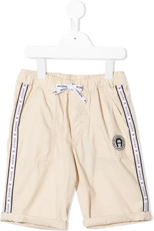 Aigner Shorts mit Logo-Streifen