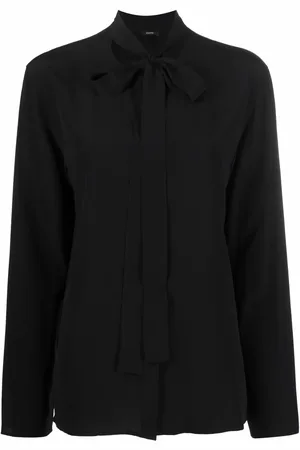 Joseph Bayne Bluse