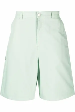 Ami Bermudas mit weitem Bein