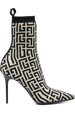 Balmain Stiefel mit spitzer Kappe