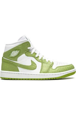 Jordan Air 1 Mid SE Sneakers