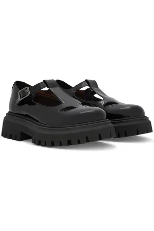 Dolce & Gabbana Mary Janes aus Lackleder