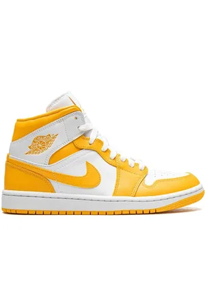 Jordan 1 Mid Sneakers