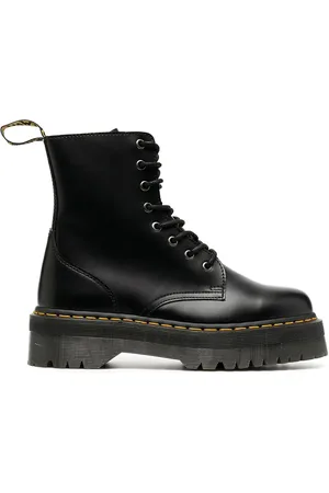 Dr. Martens Schnürstiefel mit dicker Sohle