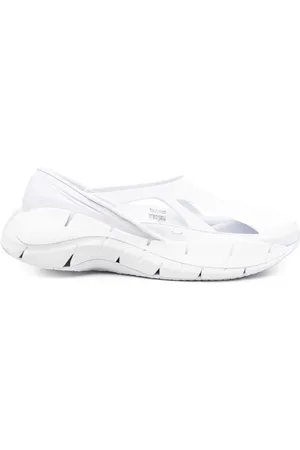 Maison Margiela X Reebok Slip-On-Sneakers mit Cut-Outs