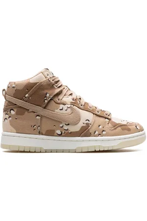 Nike Dunk High Sneakers mit Camouflage-Print