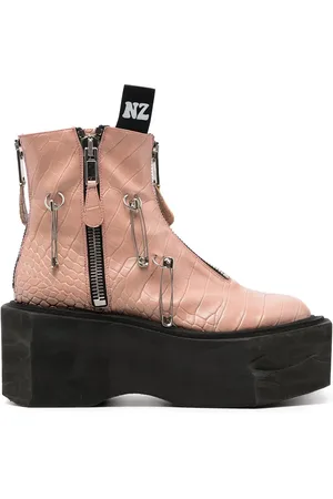 Natasha Zinko Plateau-Stiefel mit Ringen