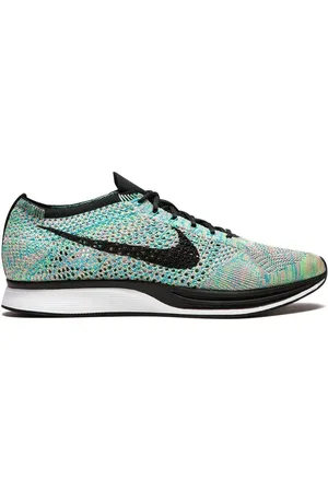 Nike Flyknit Racer