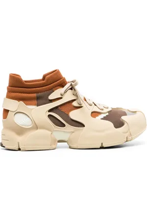 Camper Sneakers mit Einsätzen