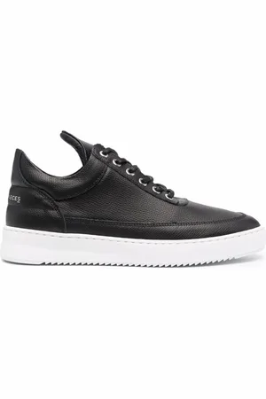 Filling pieces Sneakers mit Logo