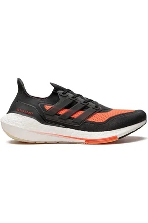 adidas Ultraboost 21 Sneakers
