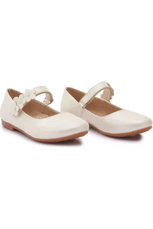 Tulleen Ballerinas mit Riemen