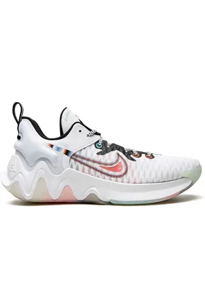Nike Giannis Immortality Sneakers