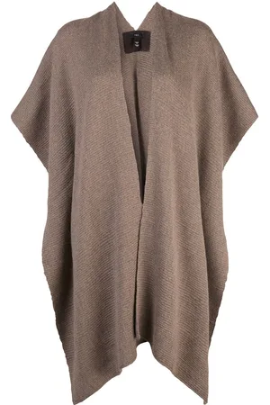 Voz Gestrickter Poncho