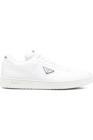 Prada Sneakers aus Re-Nylon