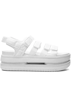 Nike Klassische Sandalen