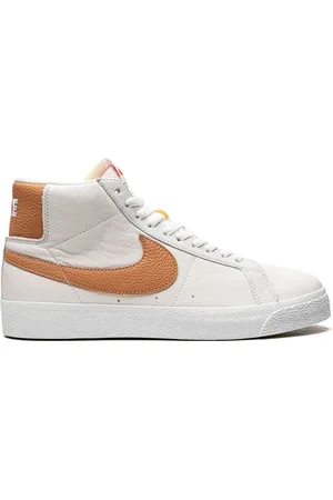 Nike SB Zoom Blazer Mid ISO Sneakers